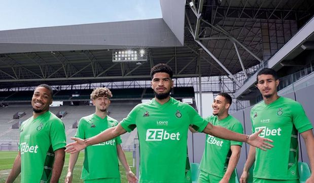 法国杯倒计时，深圳男篮今夜外线爆发，细节引发关注，目标明确，年轻球员得到机会的简单介绍-九游体育